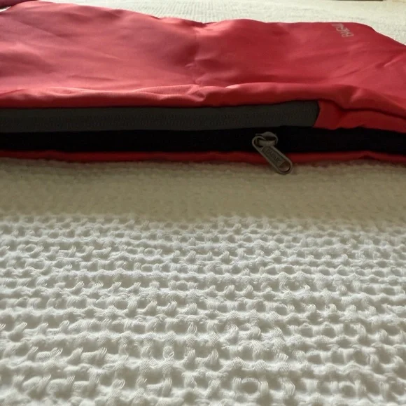 Four pink packing cubes - Picture 3 of 3